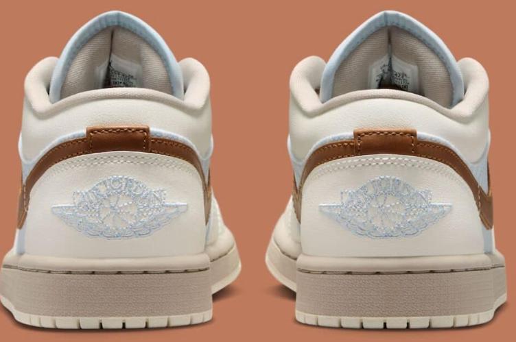 Air Jordan 1 Low Pinstripe Pack Hydrogen Blue Cream Womens White Blue IR7553-42